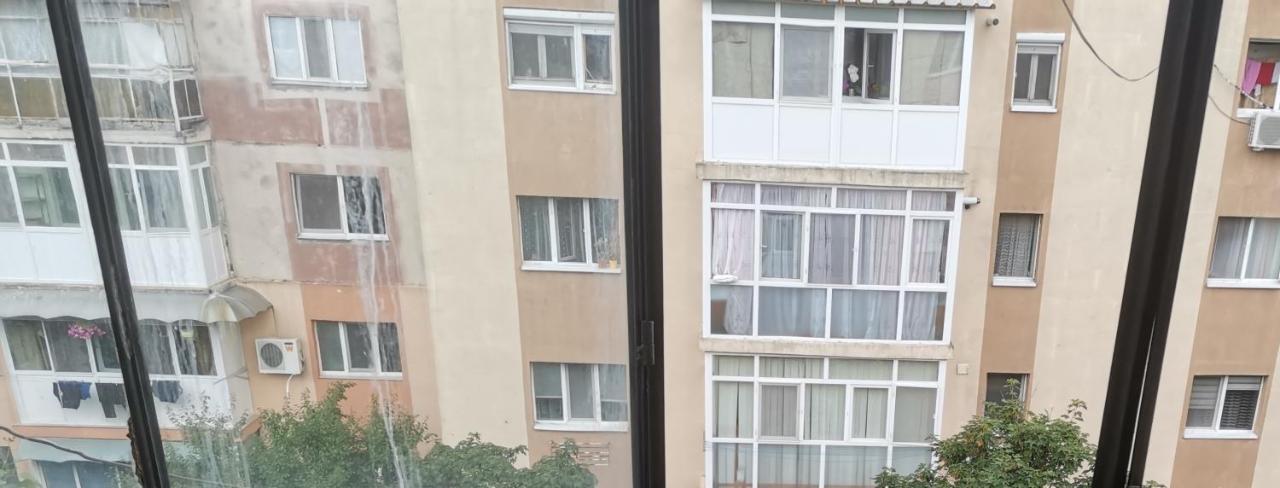 Bloom Box Apartments Craiova Exterior foto